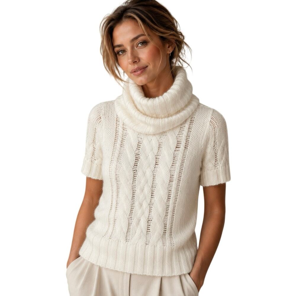 Burberry London Mohair Ivory Short Sleeve Rolled Turtleneck Sweater Italy Medium